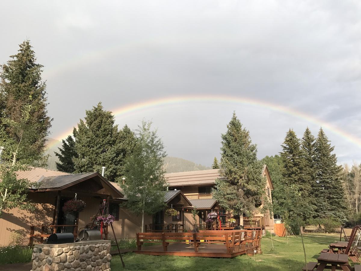 Copper King Lodge Red River Extérieur photo